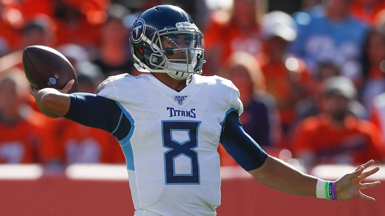 Titans bench Marcus Mariota for Ryan Tannehill