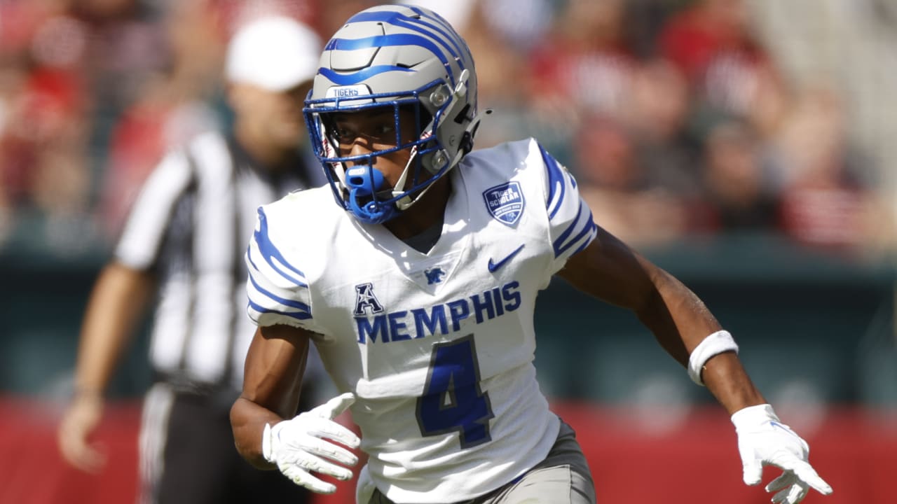 With the 138th pick in the 2022 NFL Draft, the Pittsburgh Steelers select  Calvin Austin III, Wide Receiver, out of Memphis. Good or bad…