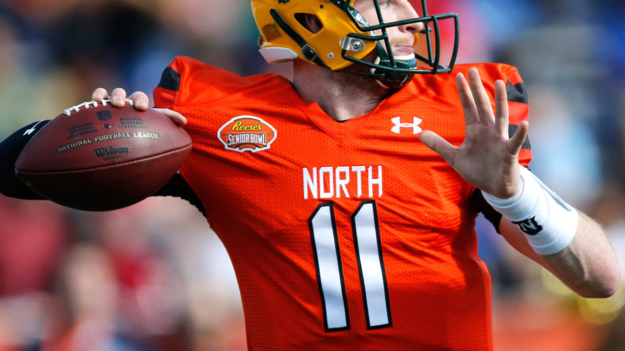 NDSU QB Carson Wentz out 6-8 weeks