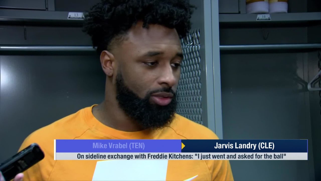 Jarvis Landry and Freddie Kitchens exchange words on the sidelines