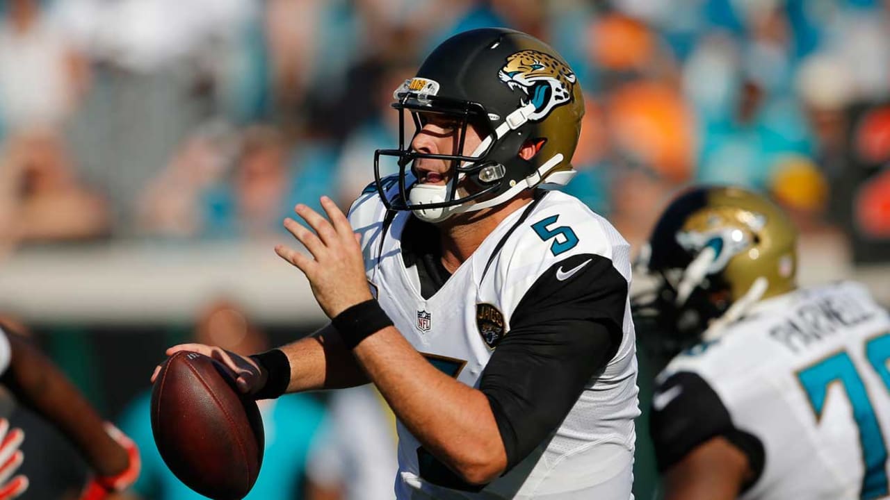 blake-bortles-092015-spot.jpg