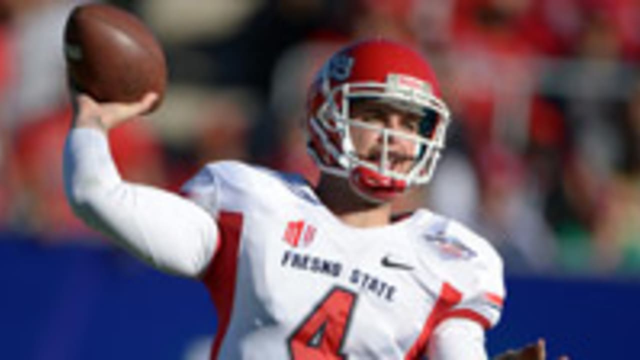 Derek-Carr-140502-Sl.jpg