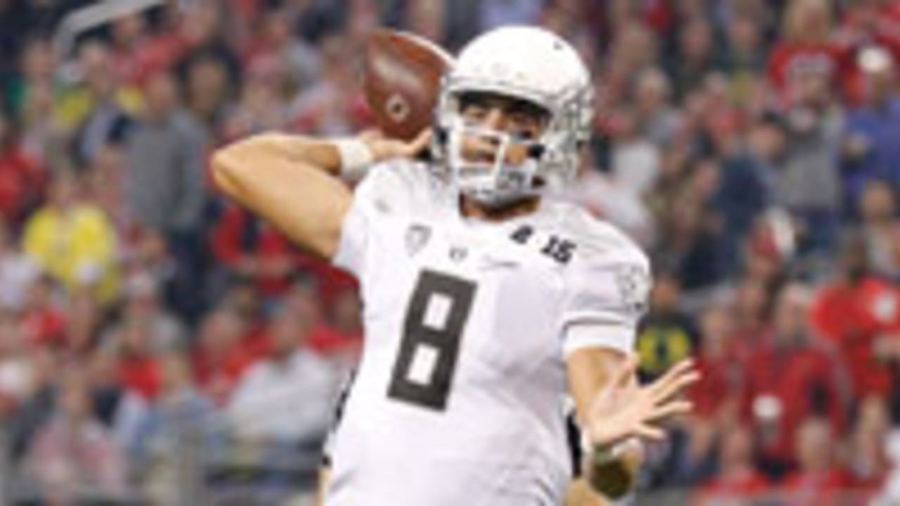 Marcus-Mariota-sl-021615.jpg
