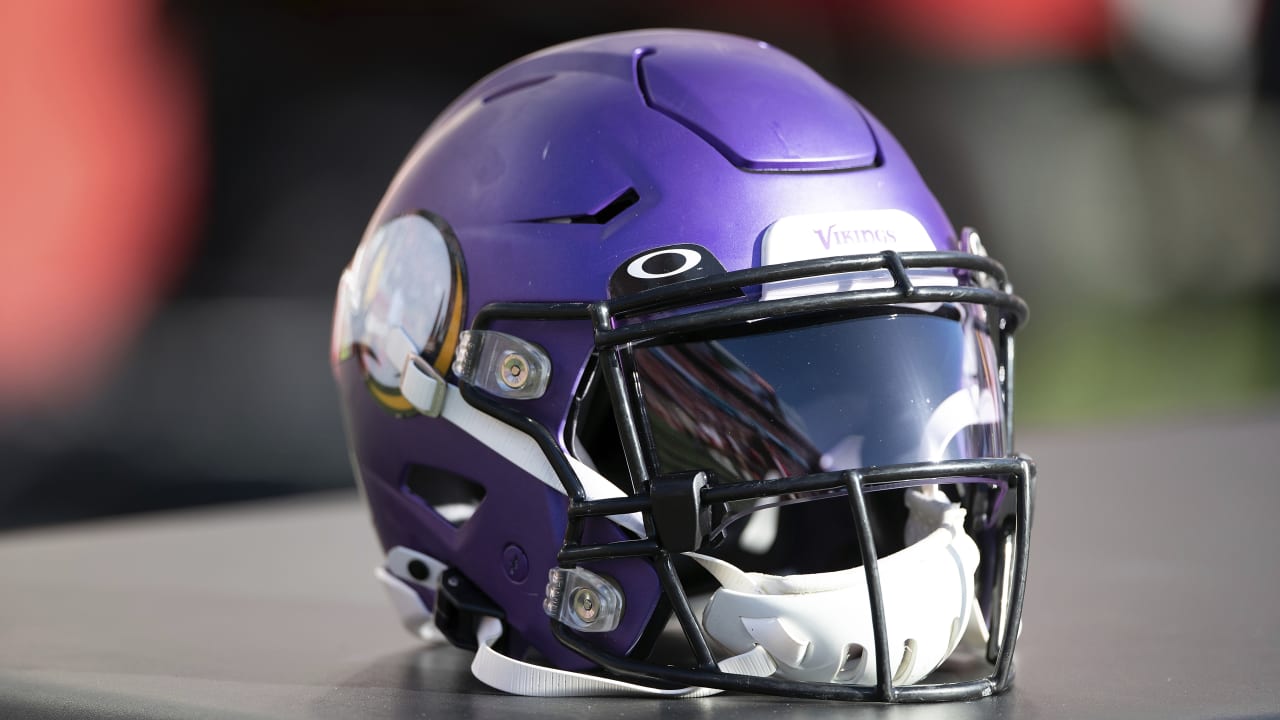 vikings speedflex helmet