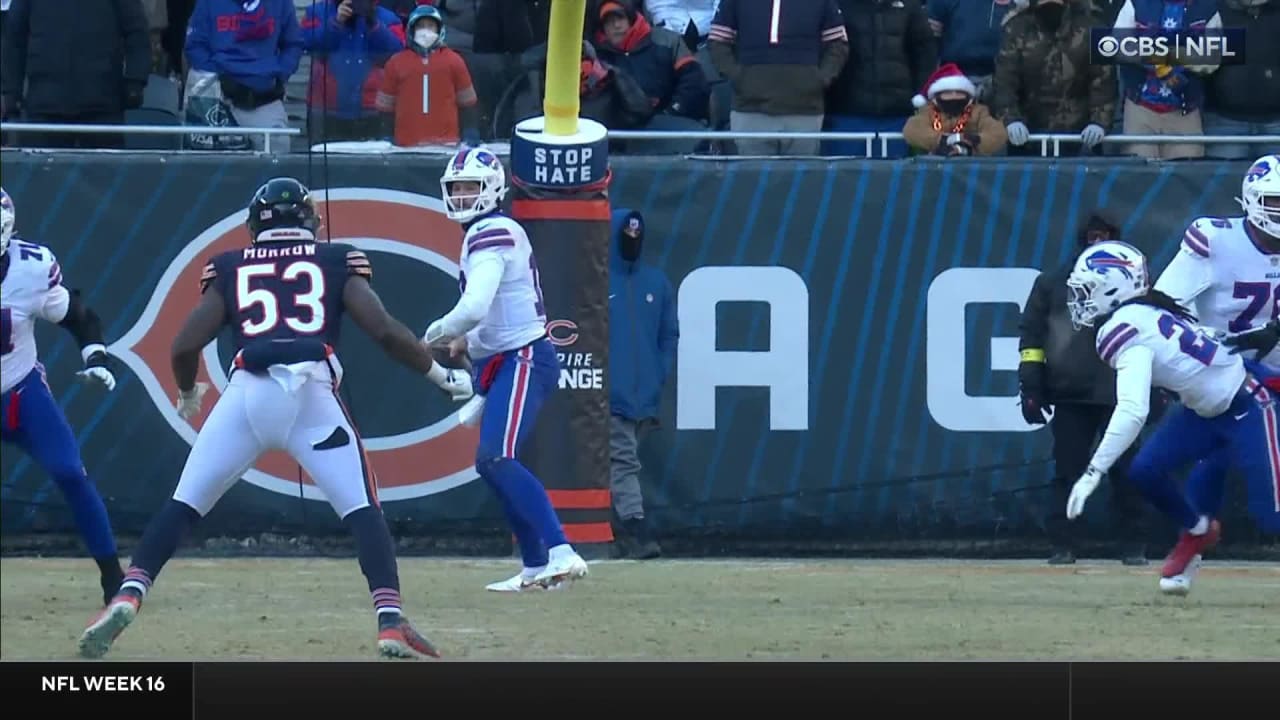 Chicago Bears linebacker Nicholas Morrow's first INT as a Bear comes ...