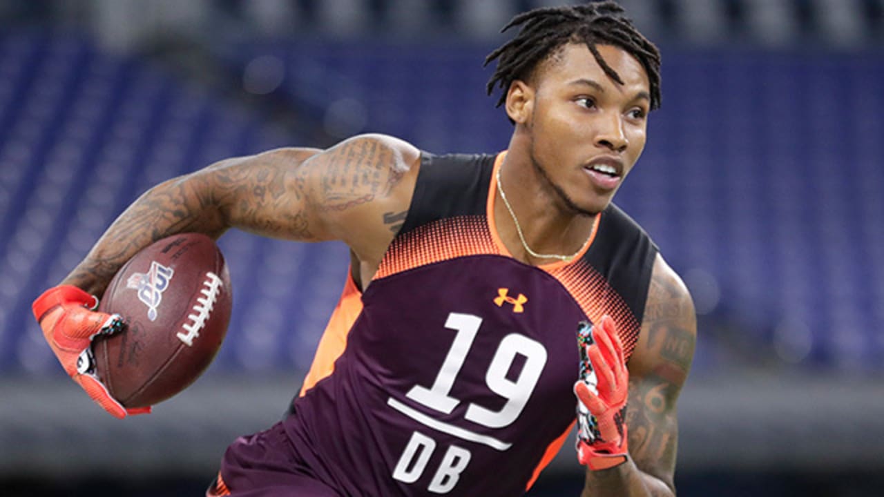 Kentucky cornerback Lonnie Johnson Jr. on teammate linebacker Josh