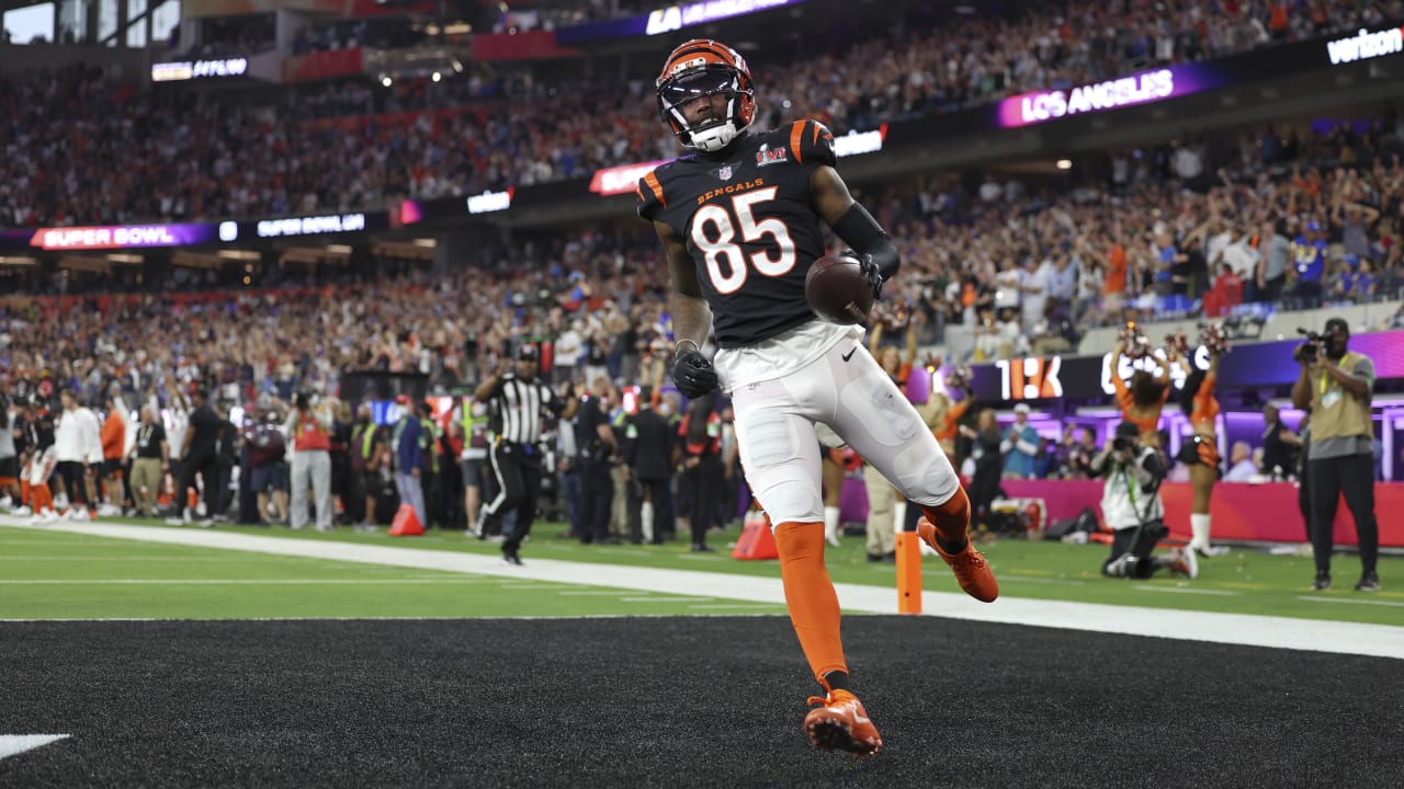 Tee Higgins Notches First Touchdown for Cincinnati Bengals in Super Bowl  LVI - Sports Illustrated Clemson Tigers News, Analysis and More