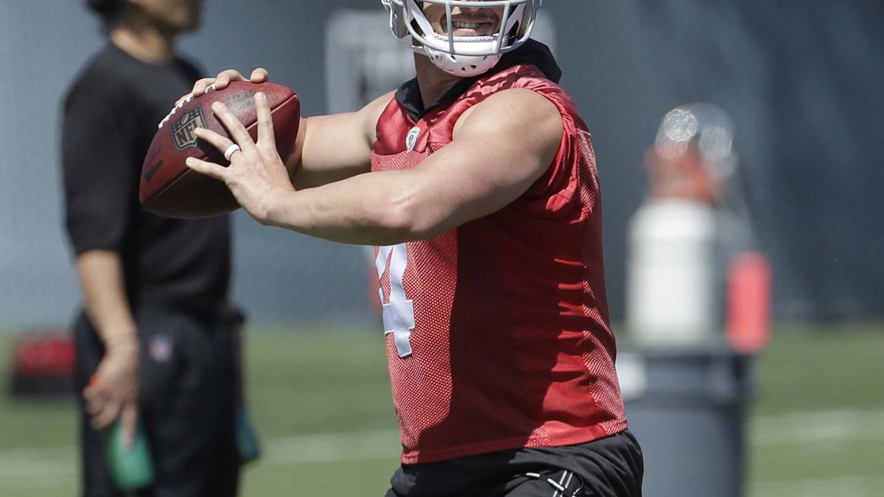 Derek Carr