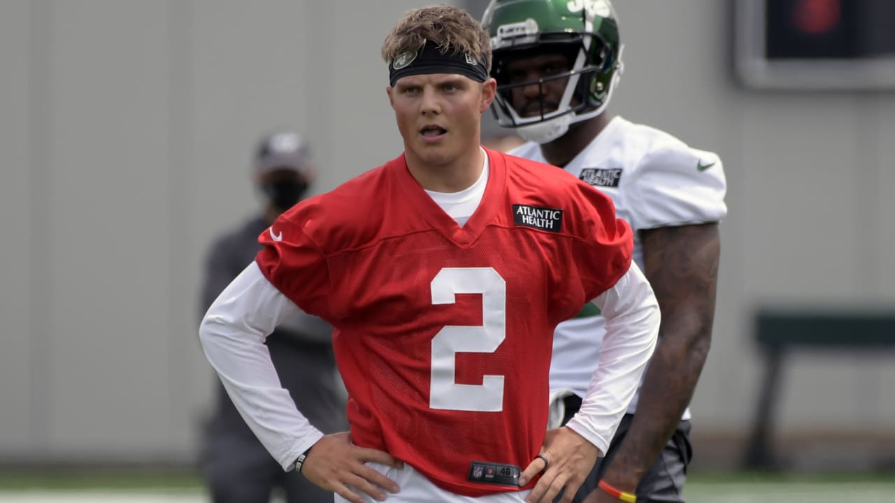 Latest On Jets QB Zach Wilson, Unsigned Rookie Contract