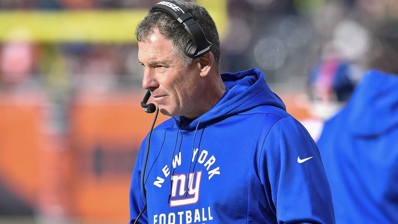 pat-shurmur-120219