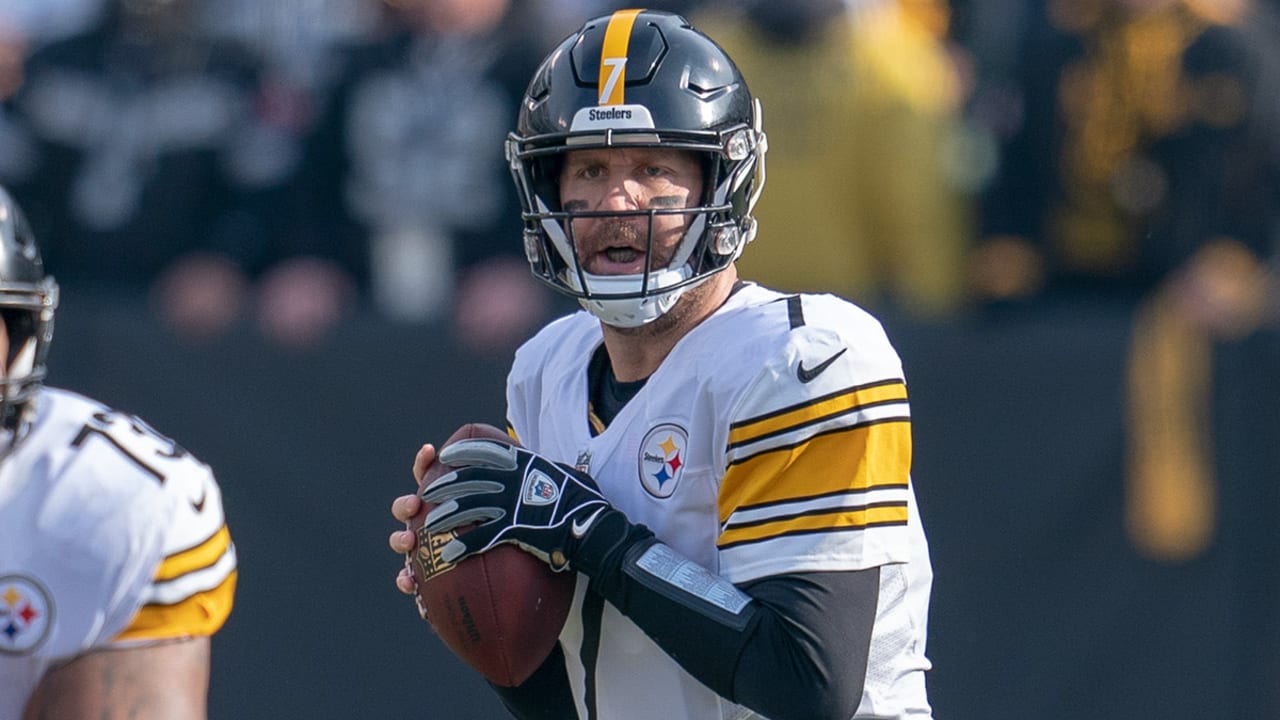 Former Steelers QB Joshua Dobbs Detailed This Impressive Ability Of Ben  Roethlisberger