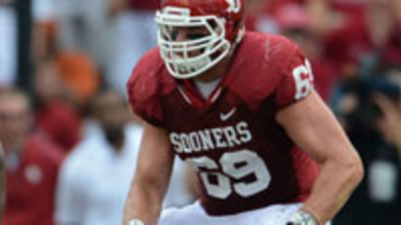 Lane-Johnson-130417-Spot.jpg