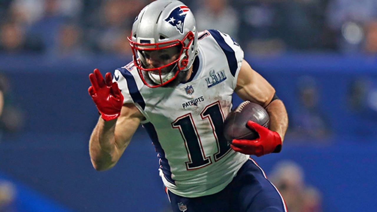 Julian Edelman's reaction to a Patriots player wearing the No. 11