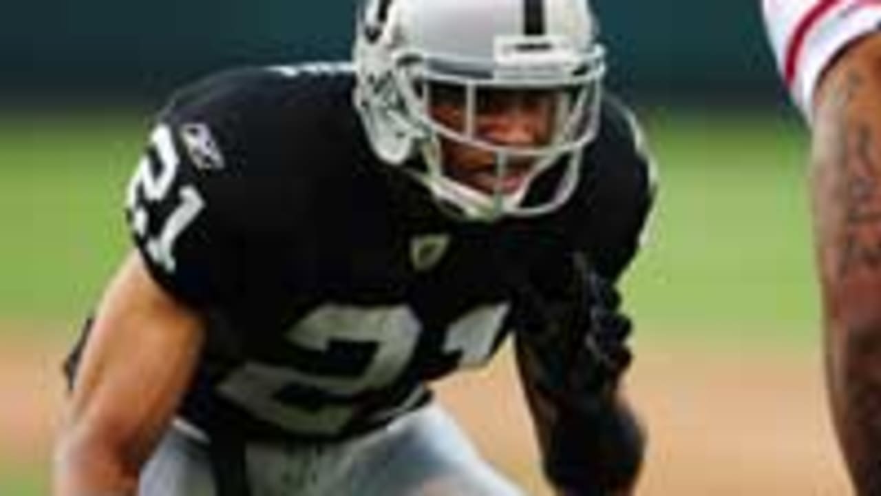 : Nnamdi Asomugha Oakland Raiders 8 x 10 Foto de acción