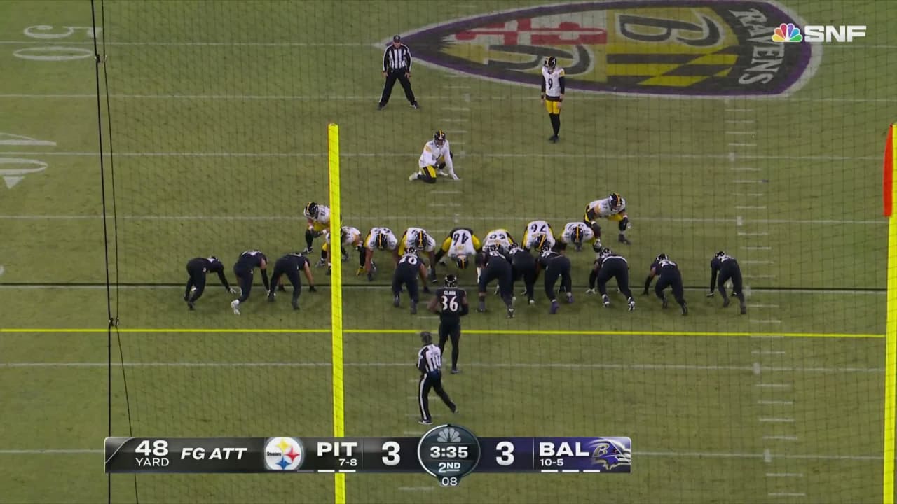 Baltimore Ravens deny Pittsburgh Steelers field goal try with help