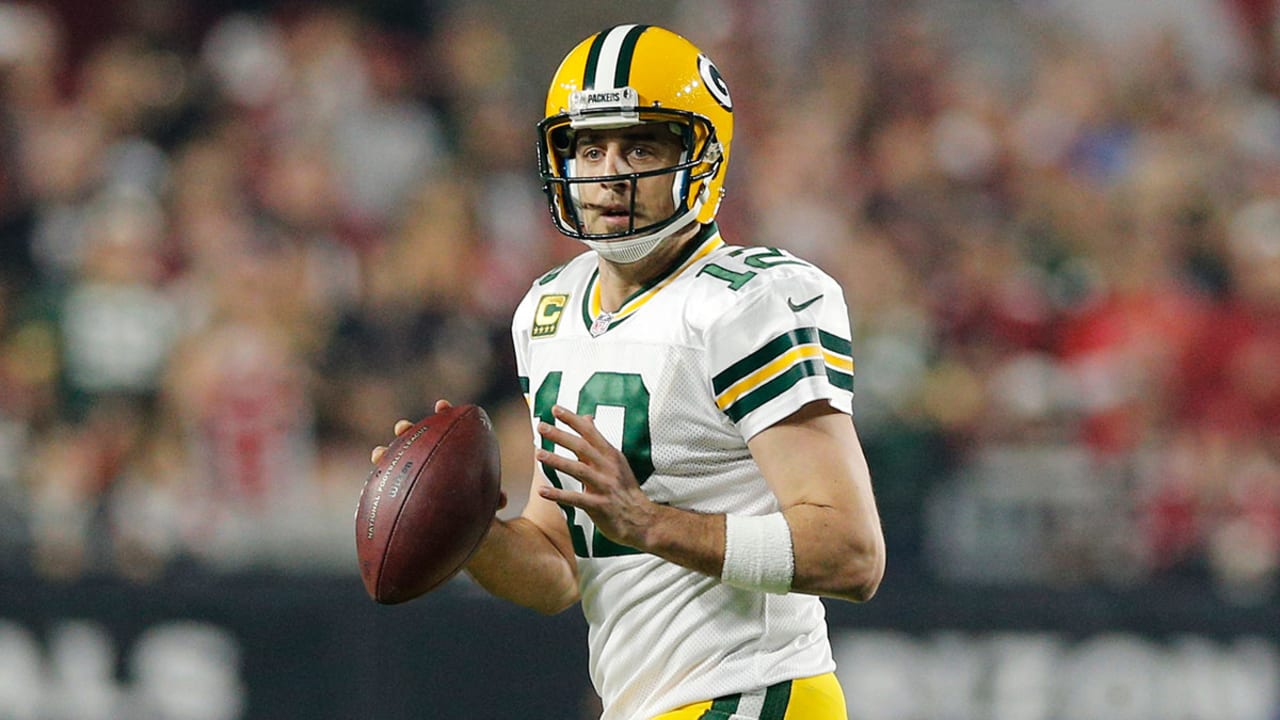 Rodgers-Aaron-160712-SL.jpg