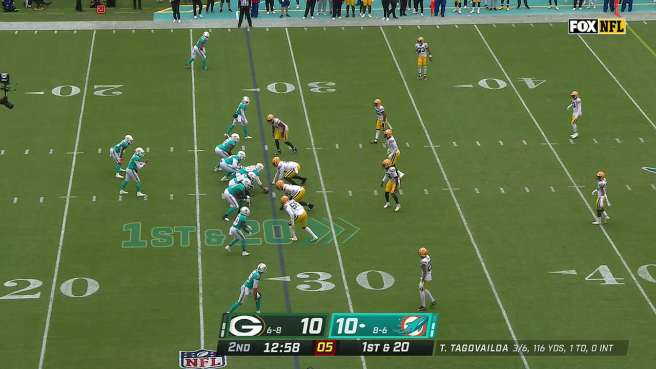 Chicago Bears (3) Vs. Miami Dolphins (6) First Quarter GIF - Nfl