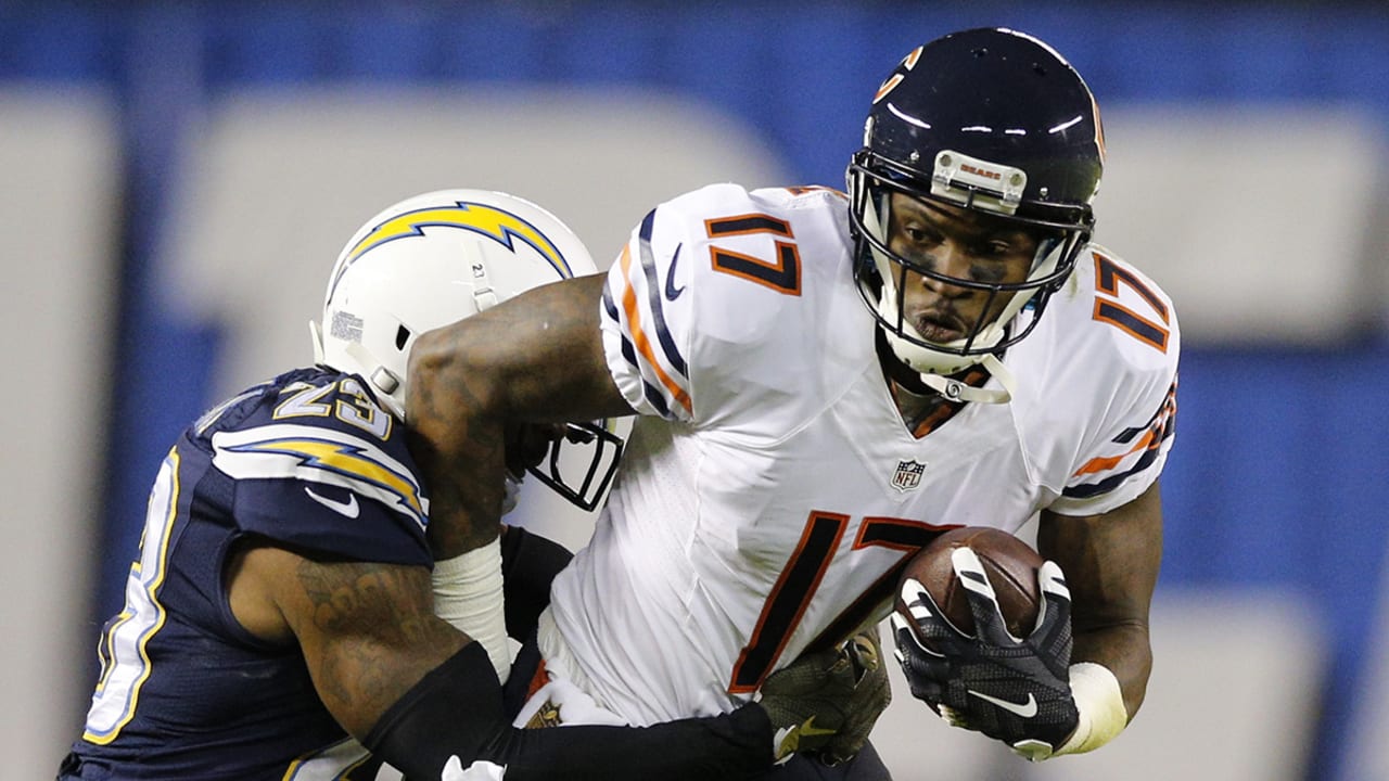 Bears place franchise tag on WR Alshon Jeffery