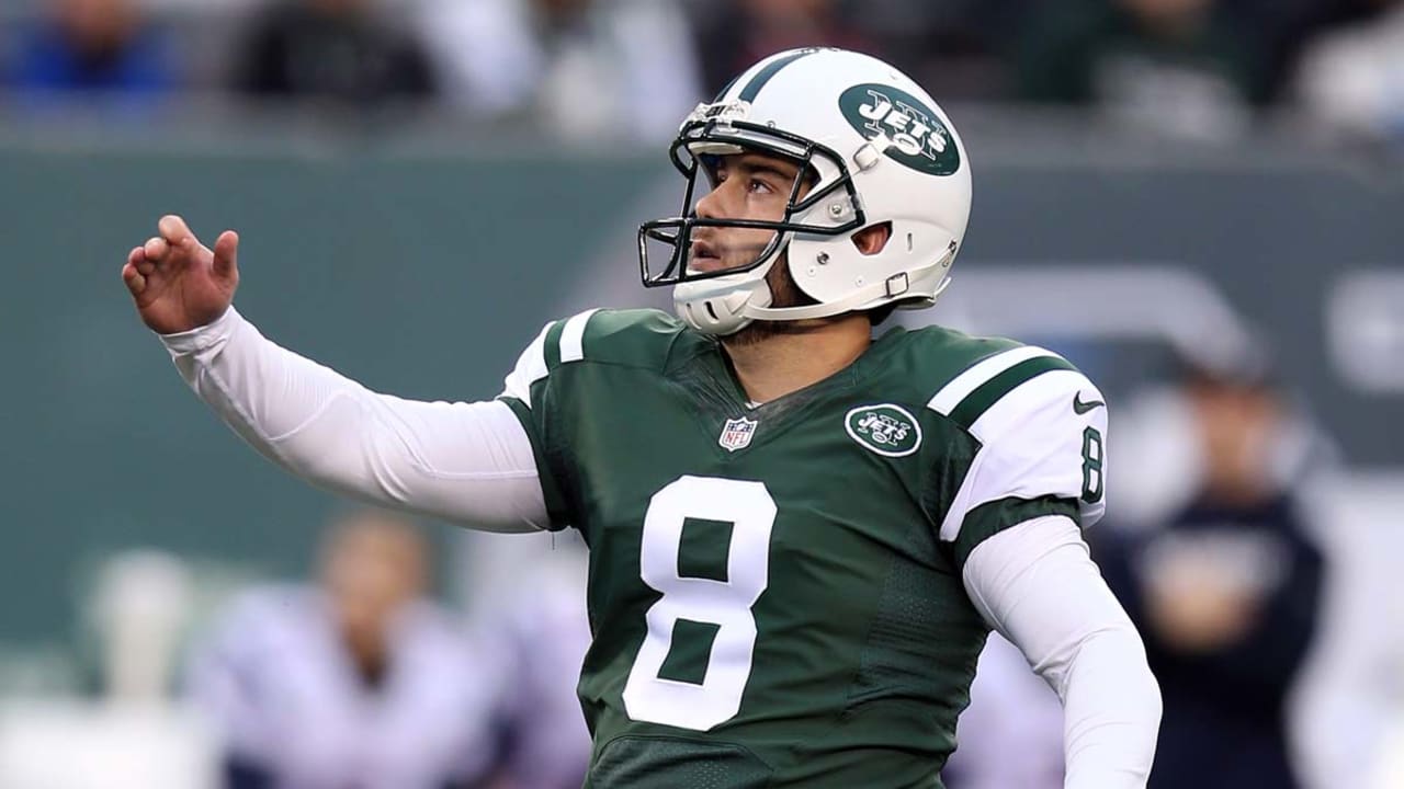 Giants sign kicker Randy Bullock to one-year deal