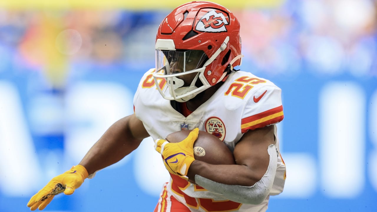 Chiefs RB Clyde Edwards-Helaire was never 'down and out' during