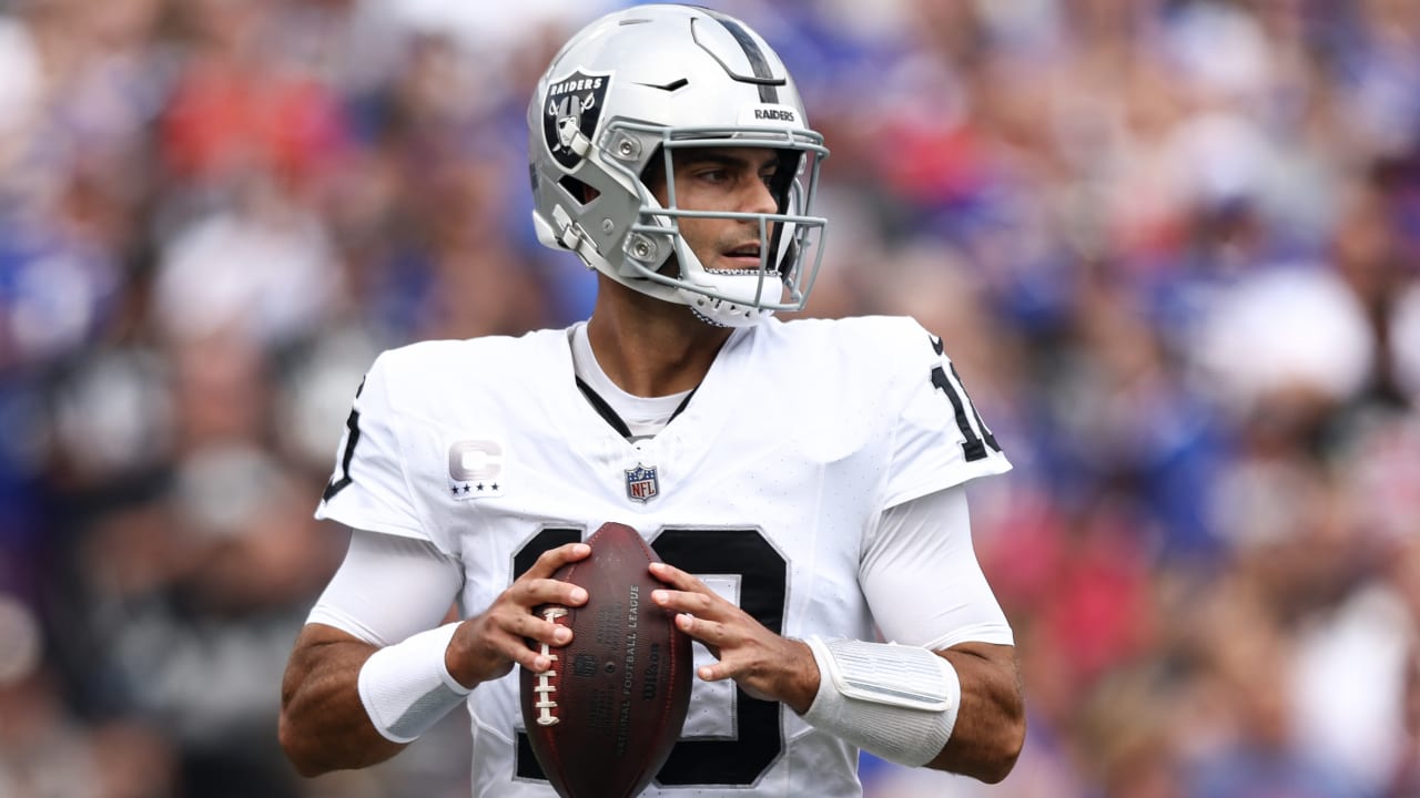 Jimmy Garoppolo looks sharp in his Raiders debut, and Vegas beats the Rams  34-17 - The San Diego Union-Tribune