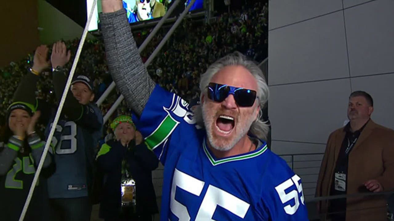 Seattle Seahawks on X: Prior to Sunday's game, we'll host Brian Bosworth  to raise the #12Flag. 