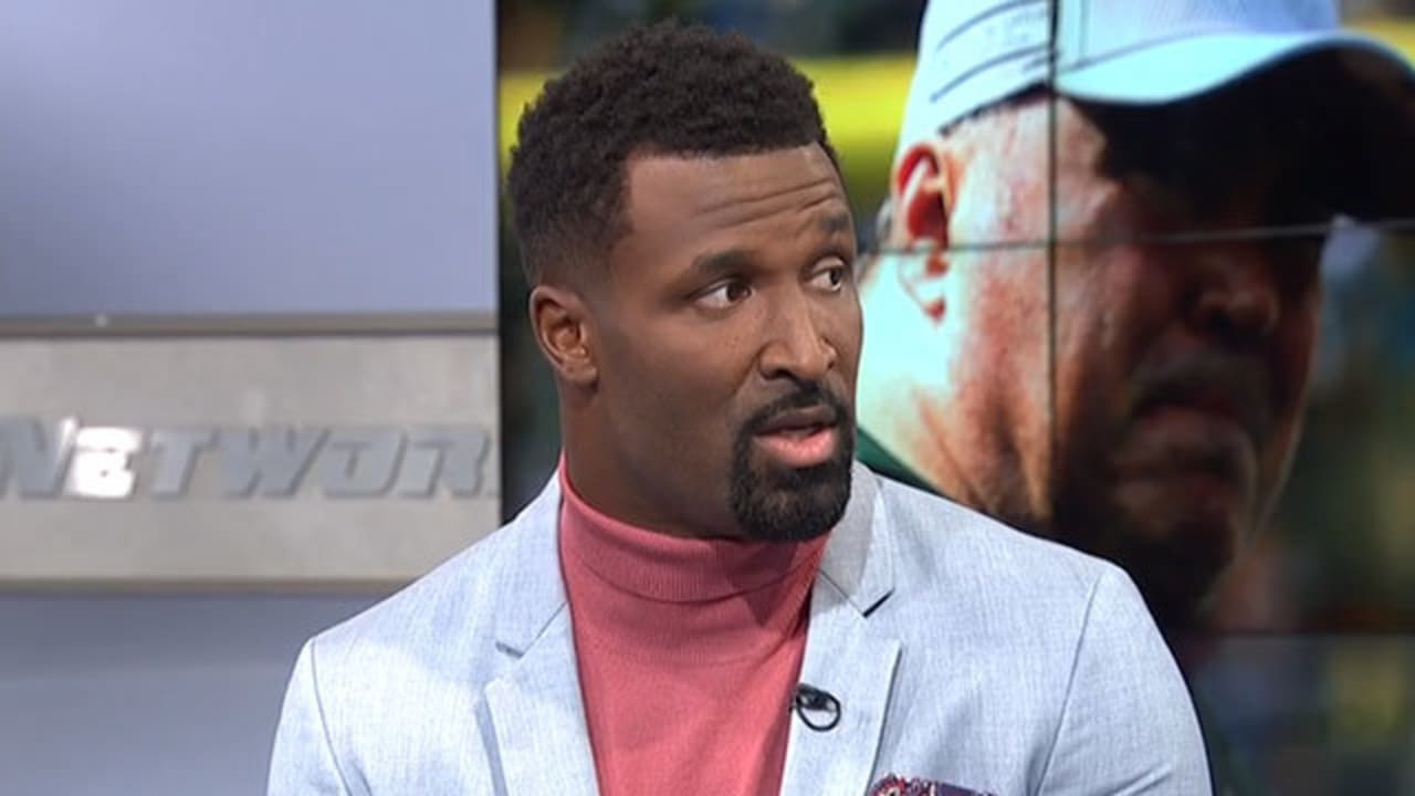 Former NFL Wide Receiver, NFL Network Analyst James Jones Tabs