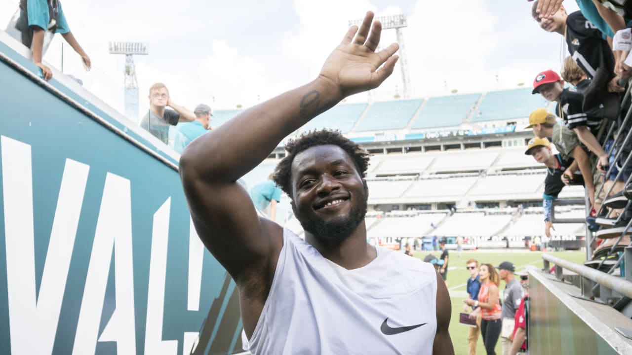 WATCH: Dante Fowler looking unstoppable in Jaguars camp