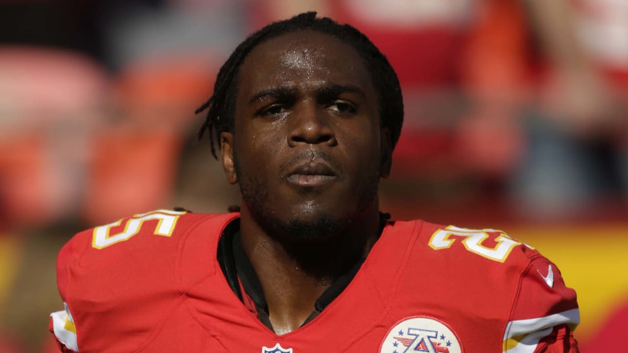 Jamaal Charles agrees to 2-year extension with KC