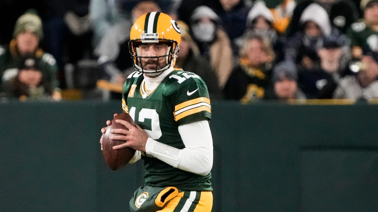 Aaron Rodgers' Best Plays from 3-TD Game vs. Bears