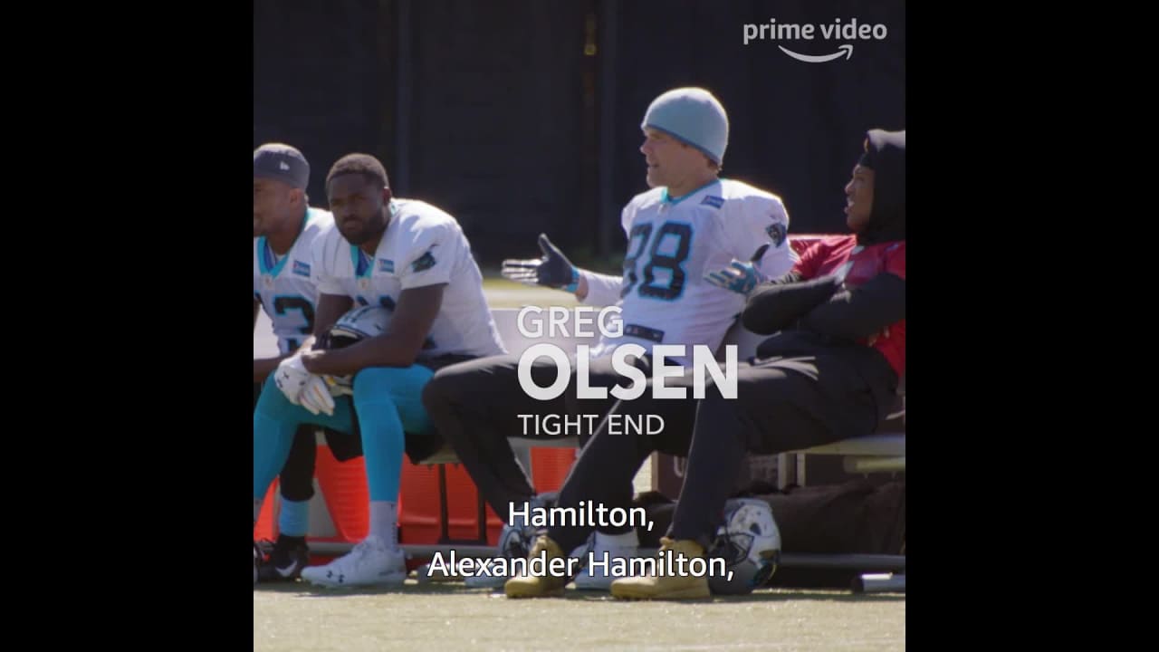 Carolina Panthers tight end Greg Olsen breaks foot again