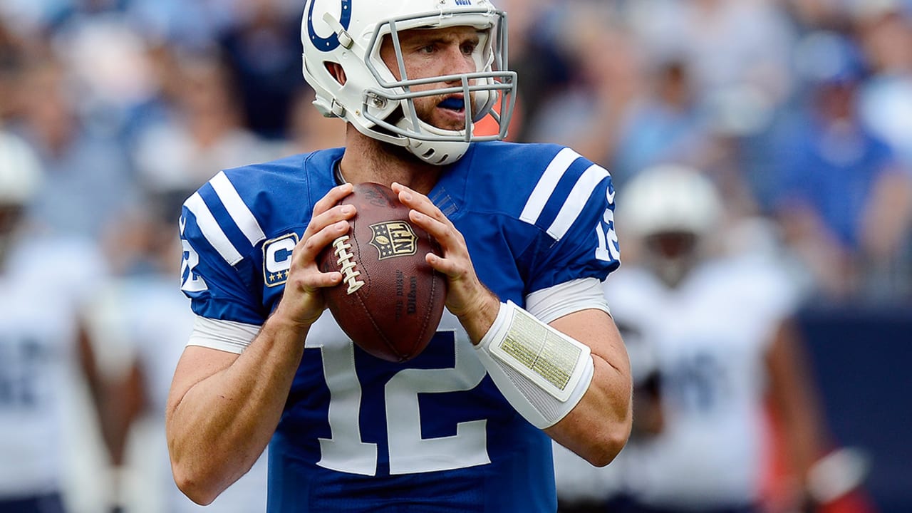 Andrew-Luck-151001-Spot