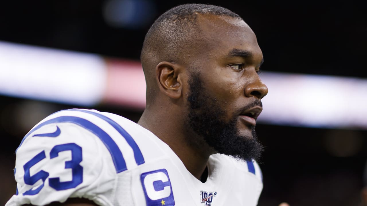 Darius Leonard - The Maniac - Introducing our Gourmet Dinner Speaker