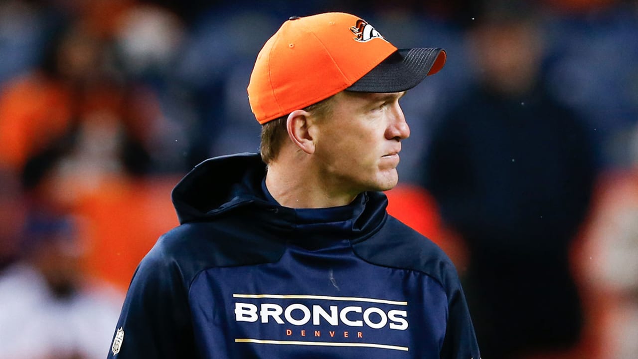 peyton-manning-151227-spot.jpg