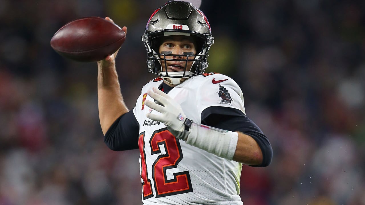 Watch Tampa Bay Buccaneers quarterback Tom Brady's best passes from 269 ...