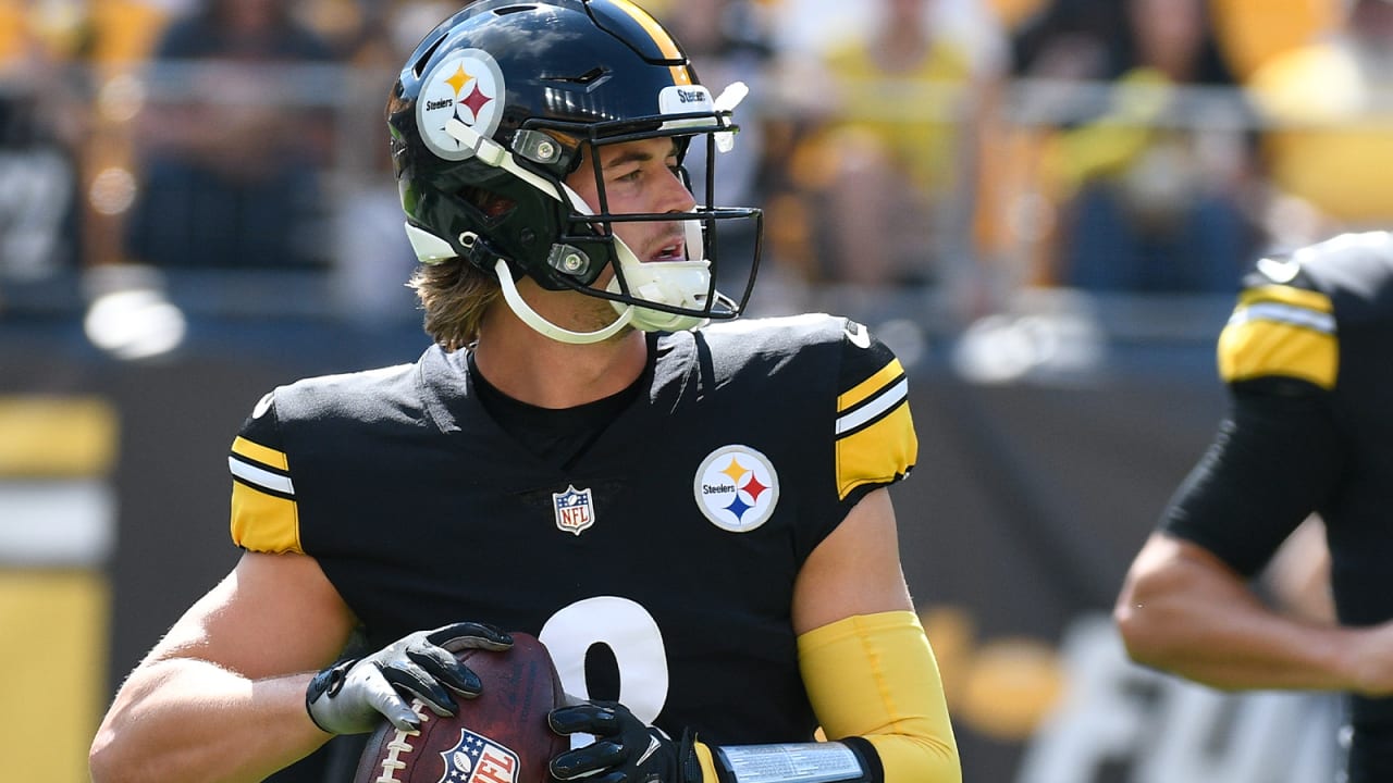 Steelers QB Kenny Pickett enters game for Mitch Trubisky to start second half vs.  jets