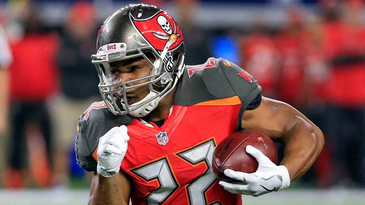 Doug-Martin-170301-sl.jpg