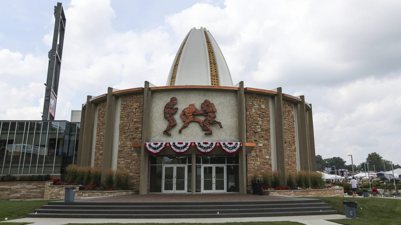 Sam Mills Enshrined Into The Pro Football Hall Of Fame Class Of