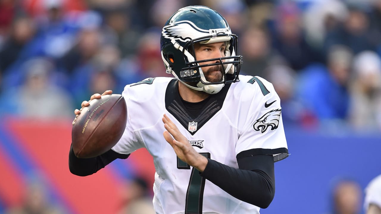 sam-bradford-160228-SL