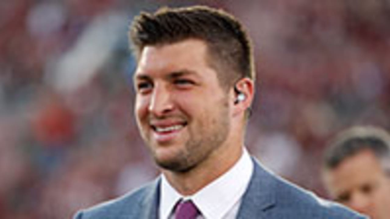 tim-tebow-140830-SPOT.jpg