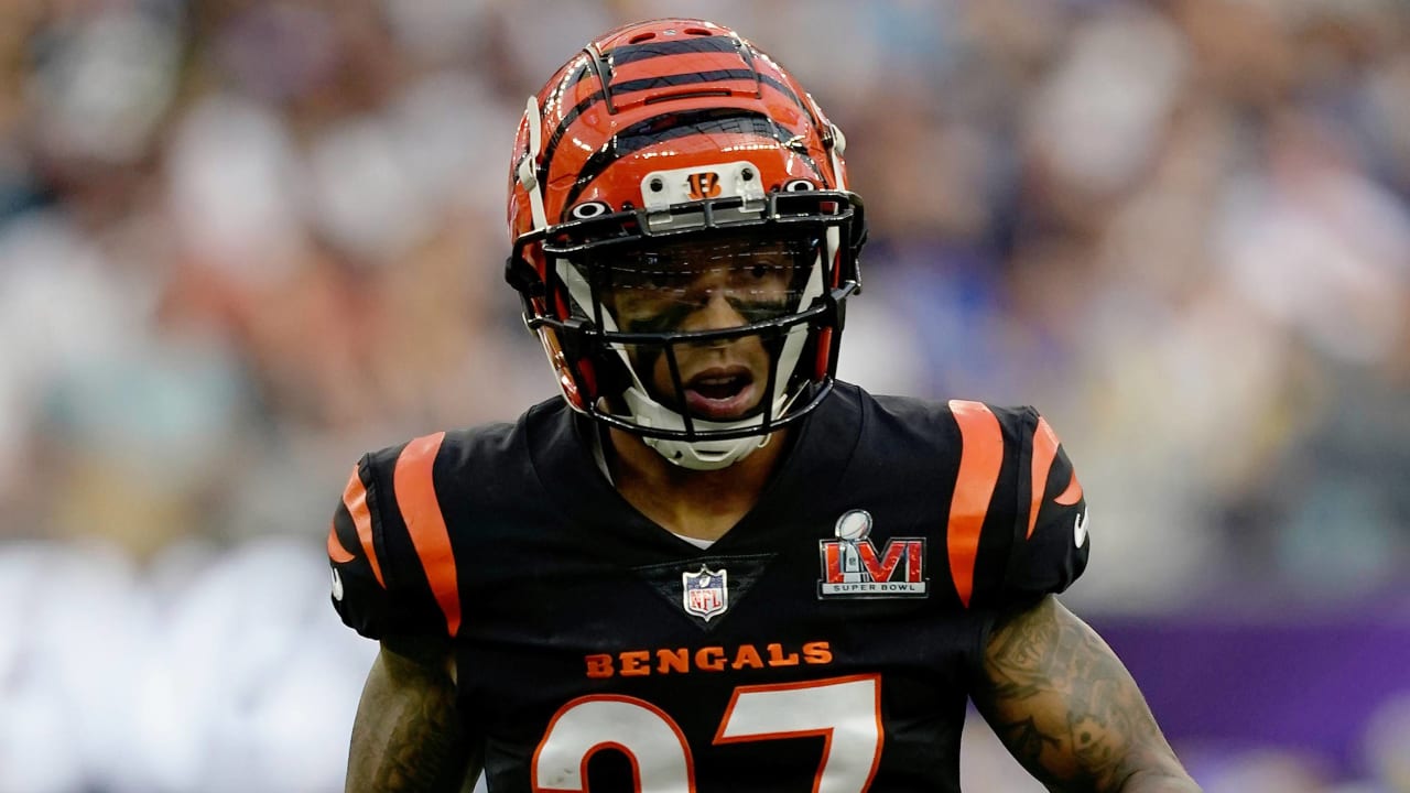 Cincinnati Bengals free safety Ricardo Allen (37) in action