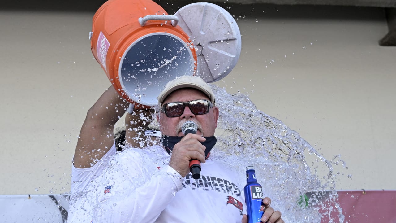 Buccaneers Super Bowl parade: Tom Brady combine t-shirts worn