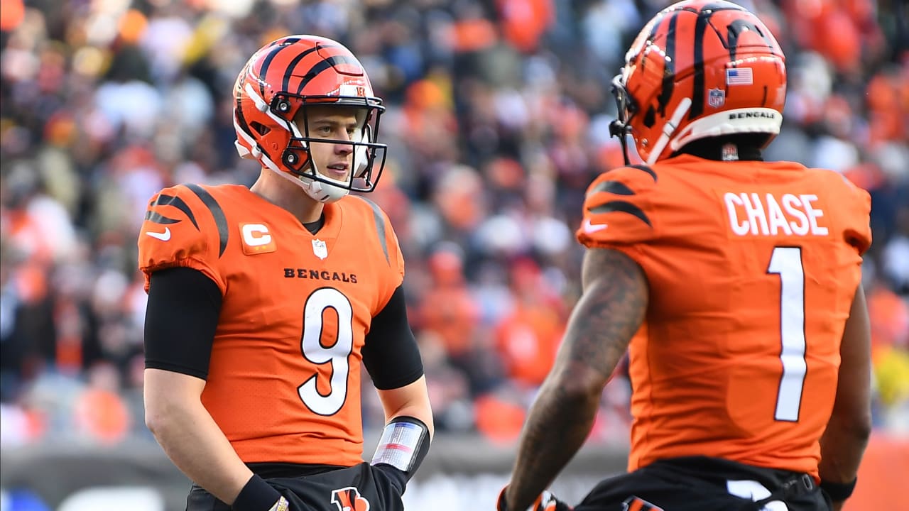 Joe Burrow, Ja'Marr Chase and Other Cincinnati Bengals Wear Super Bowl LVI  Jerseys - Sports Illustrated Cincinnati Bengals News, Analysis and More