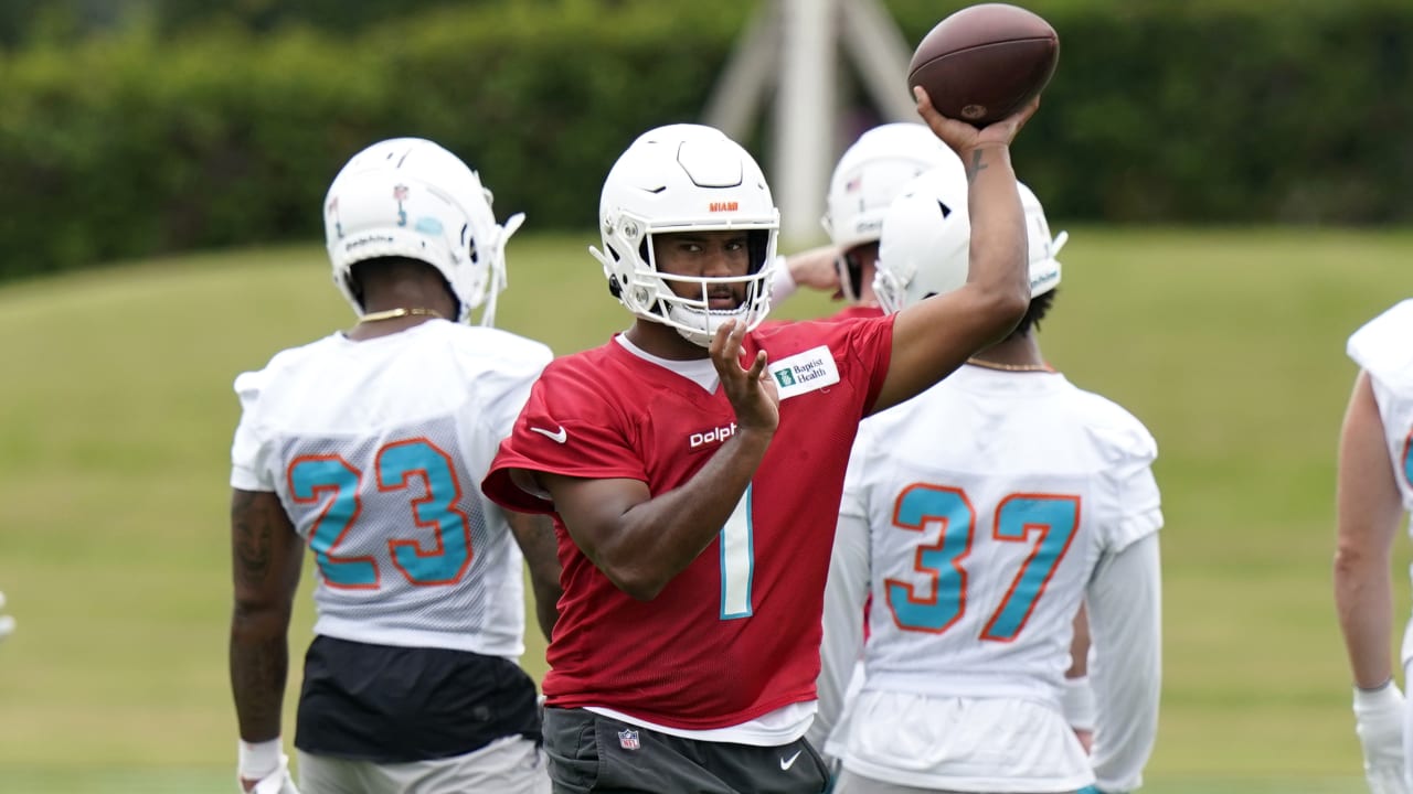 Emmanuel Ogbah: Dolphins defense can be 'scary' in 2022