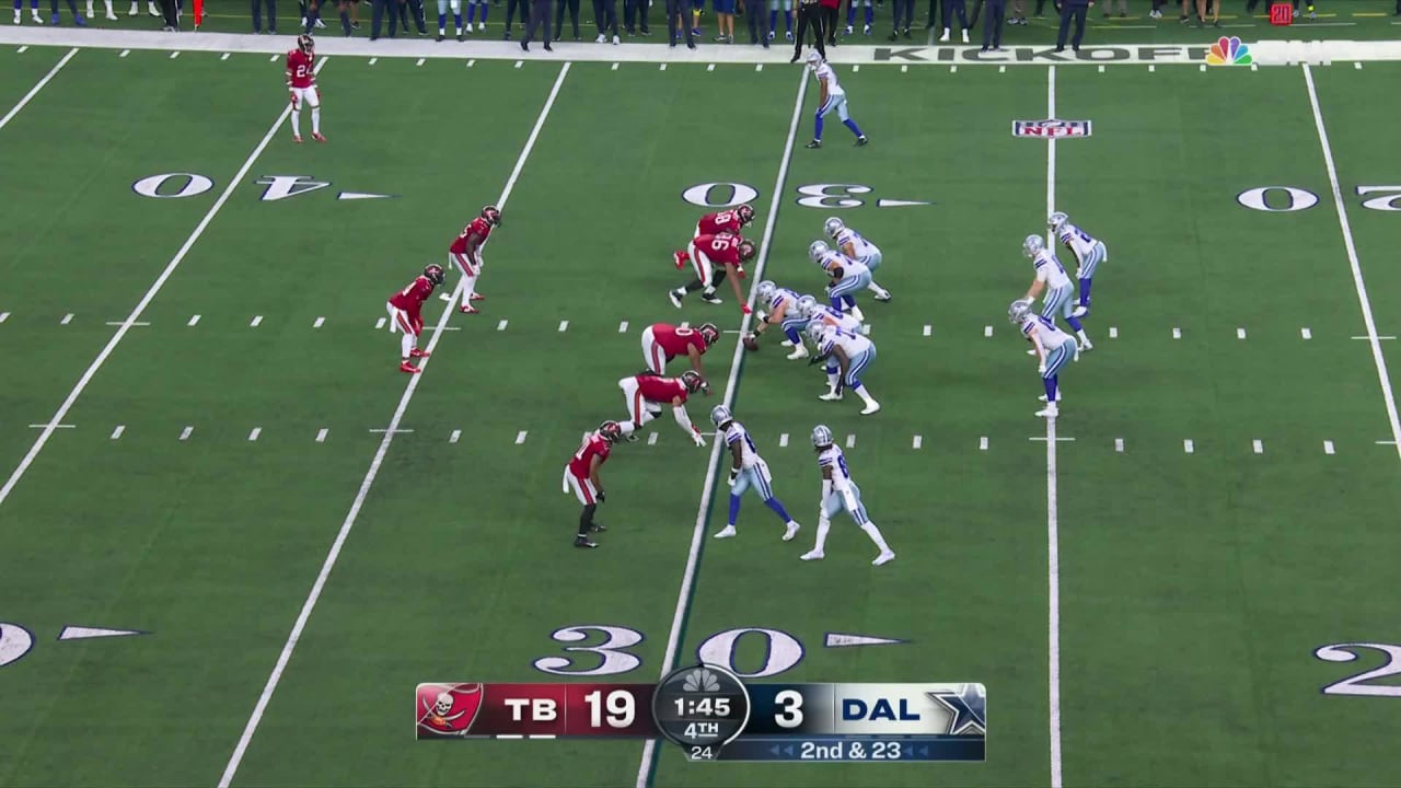 Tampa Bay Buccaneers defensive tackle Vita Vea drags Dallas Cowboys
