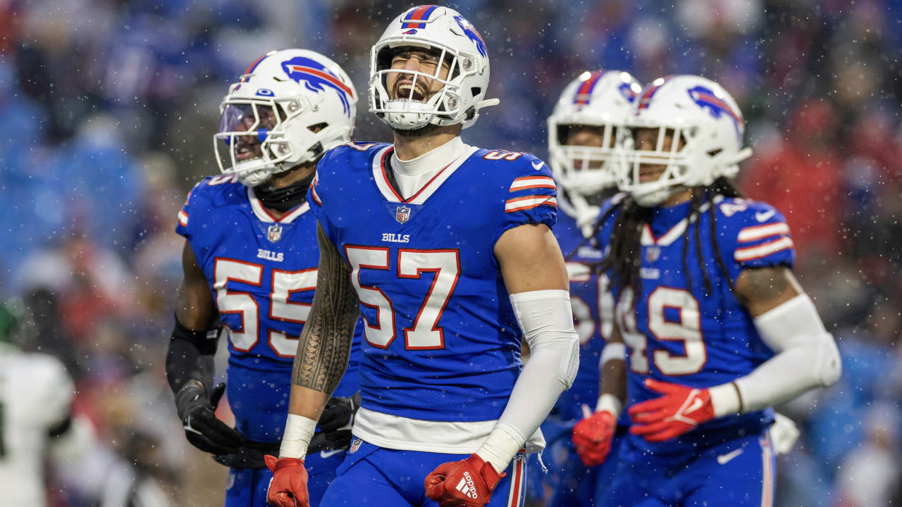 Buffalo Bills defensive end A.J. Epenesa's pass deflection at line of