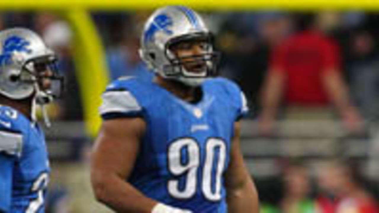 Ndamukong Suh will not be suspended for hit on Matt Schaub