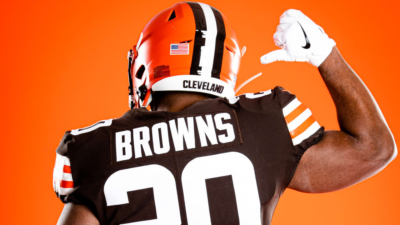 Cleveland Browns unveil new uniforms ahead of 2020 season 