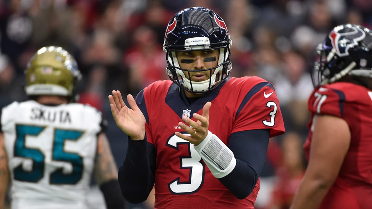 Osweiler benched for Savage as Texans beat Jags 21-20