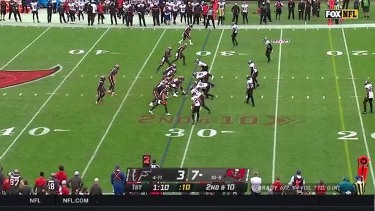 Tampa Bay Buccaneers WR Mike Evans Passes 1,000 Yards For NFL-record ...